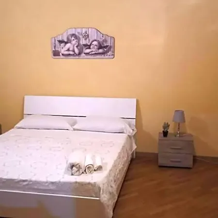 B B Desy 3* Казерта